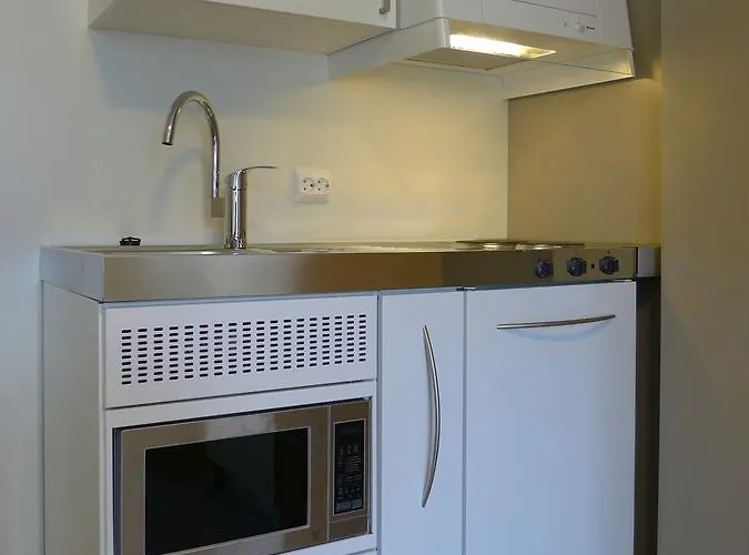 Lilland Hotel apartamentowy 3*